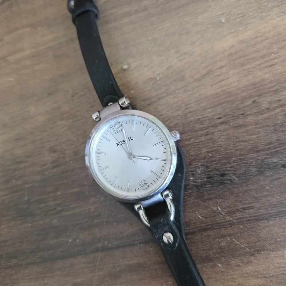 Fossil Watch Women's Black Leather Band Silver Stainless Steel ES3199